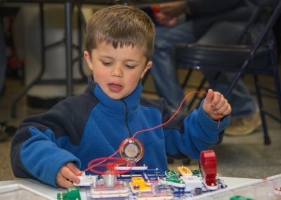Student creates a propeller launcher with circuits.